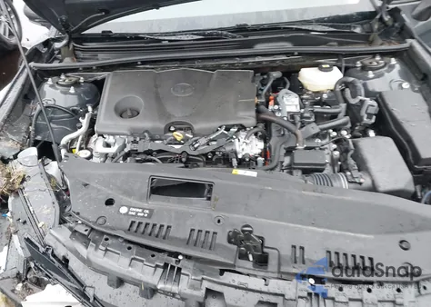 2025 Toyota Camry Le z USA, uszkodzony, nr VIN 4T1DAACK7SU085248